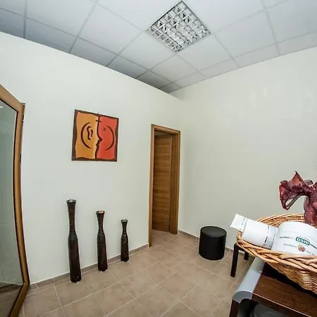 Private In Holiday Fort Club