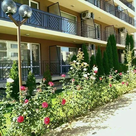 شقة Private In Holiday Fort Club ساني بيتش