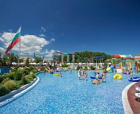 Private In Holiday Fort Club * ساني بيتش